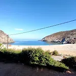 Zorgos Apartments