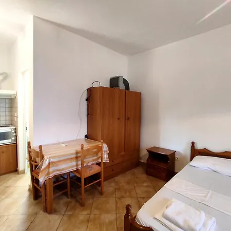 Zorgos Apartments